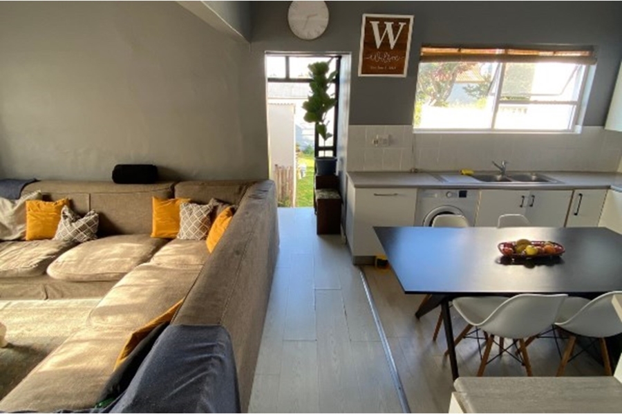 2 Bedroom Property for Sale in Richmond Hill Eastern Cape